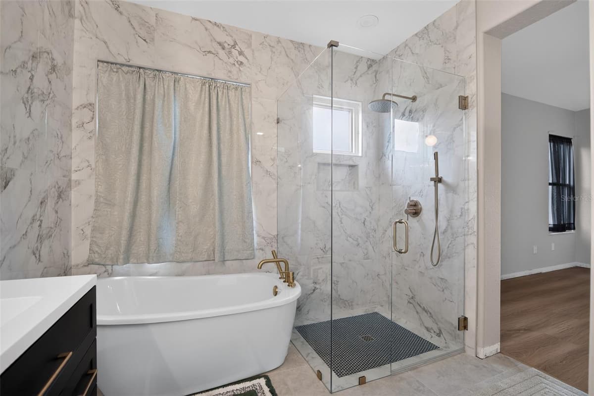 9415 125TH STREET — photo 3 of 35