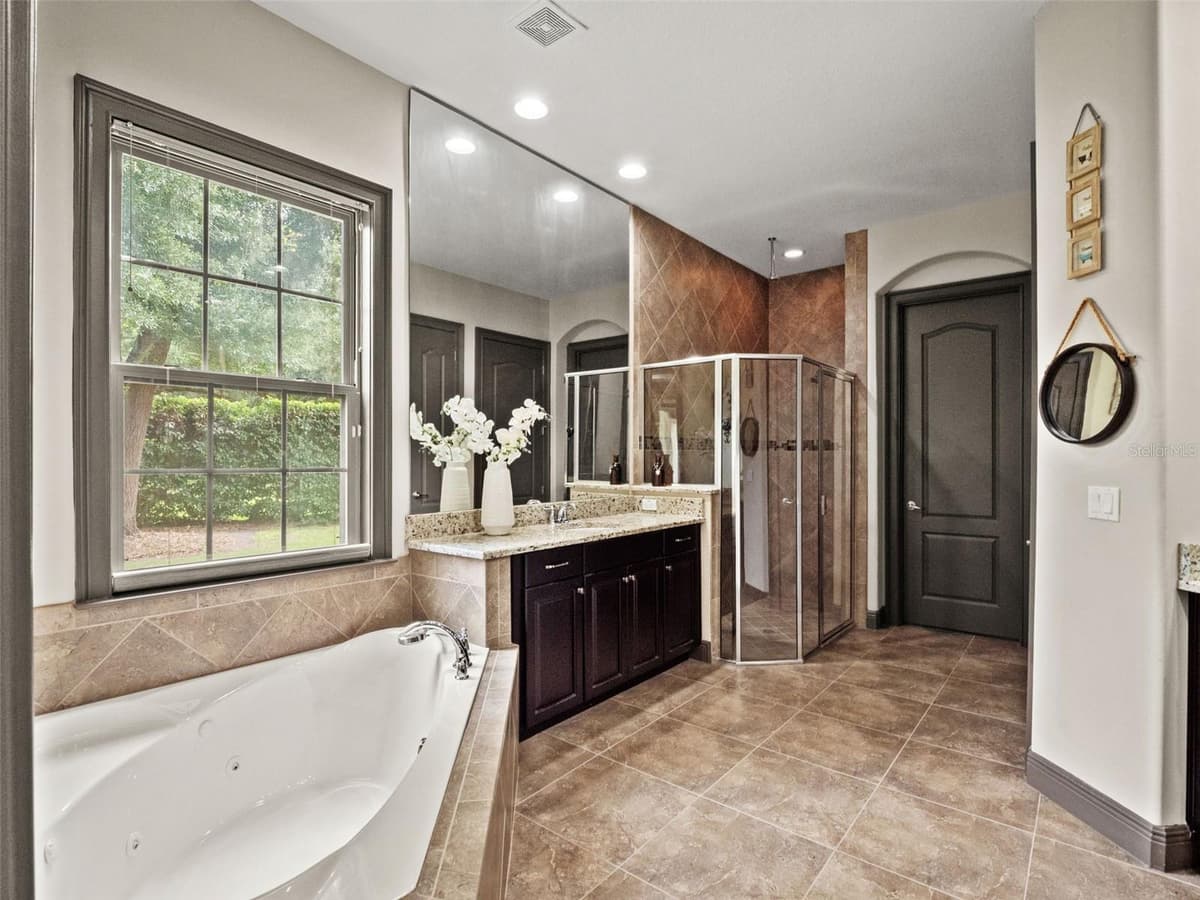 7361 BELLA FORESTA PLACE — photo 17 of 47