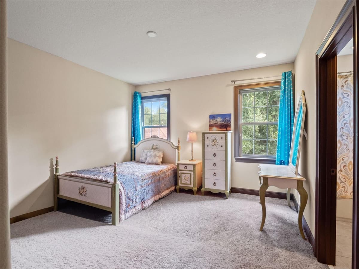 7361 BELLA FORESTA PLACE — photo 36 of 47
