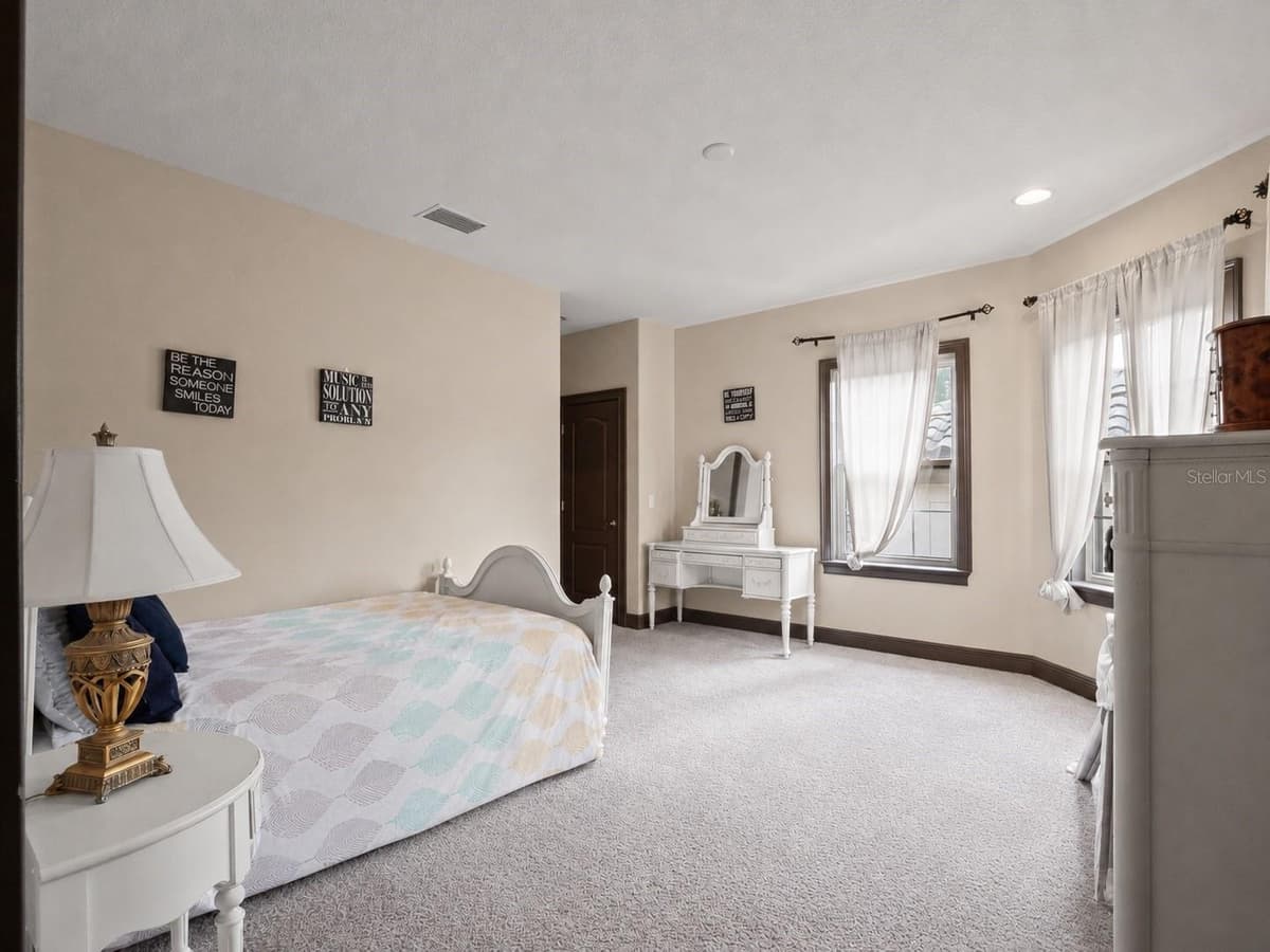 7361 BELLA FORESTA PLACE — photo 37 of 47