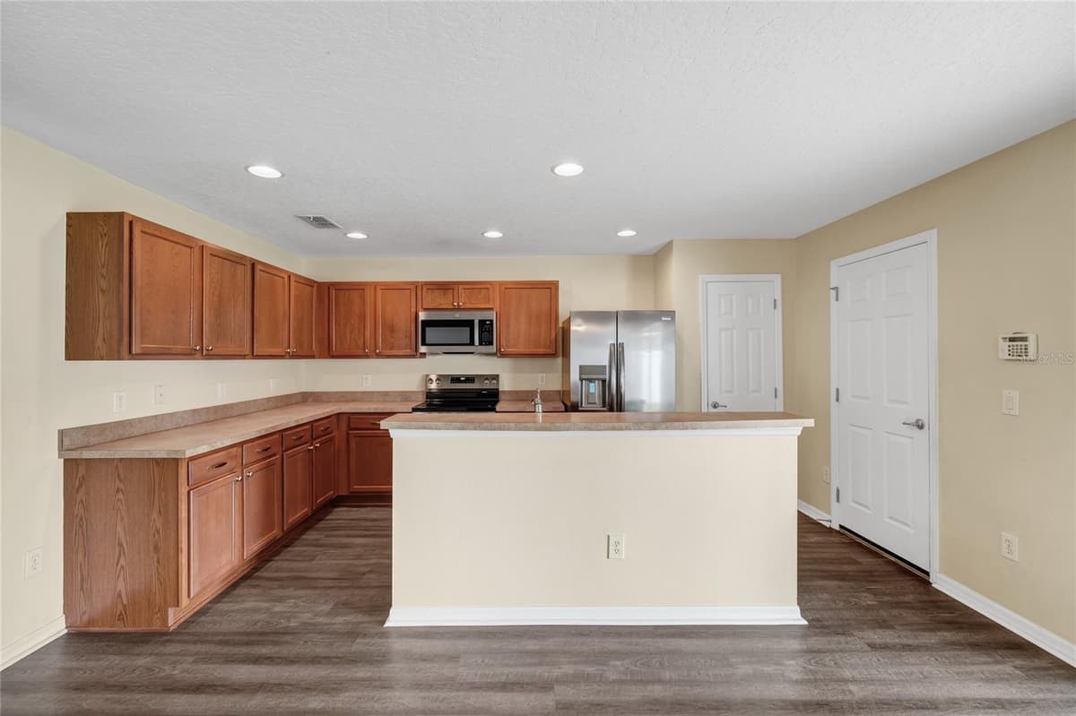 13812 CEPHEUS DRIVE — photo 12 of 46