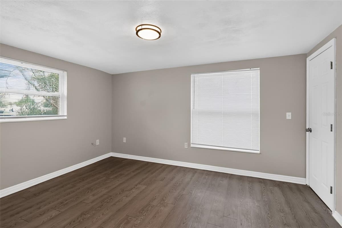 11236 YELLOWWOOD LANE — photo 30 of 37