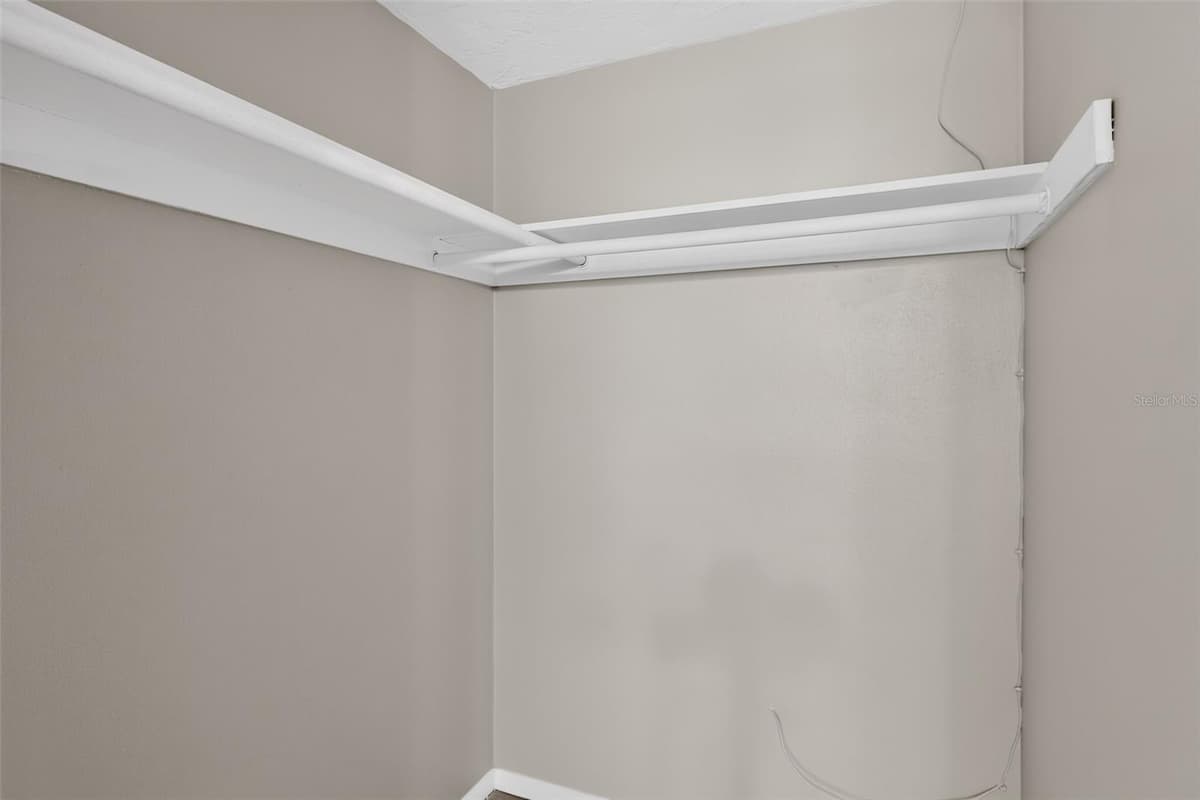 11236 YELLOWWOOD LANE — photo 34 of 37