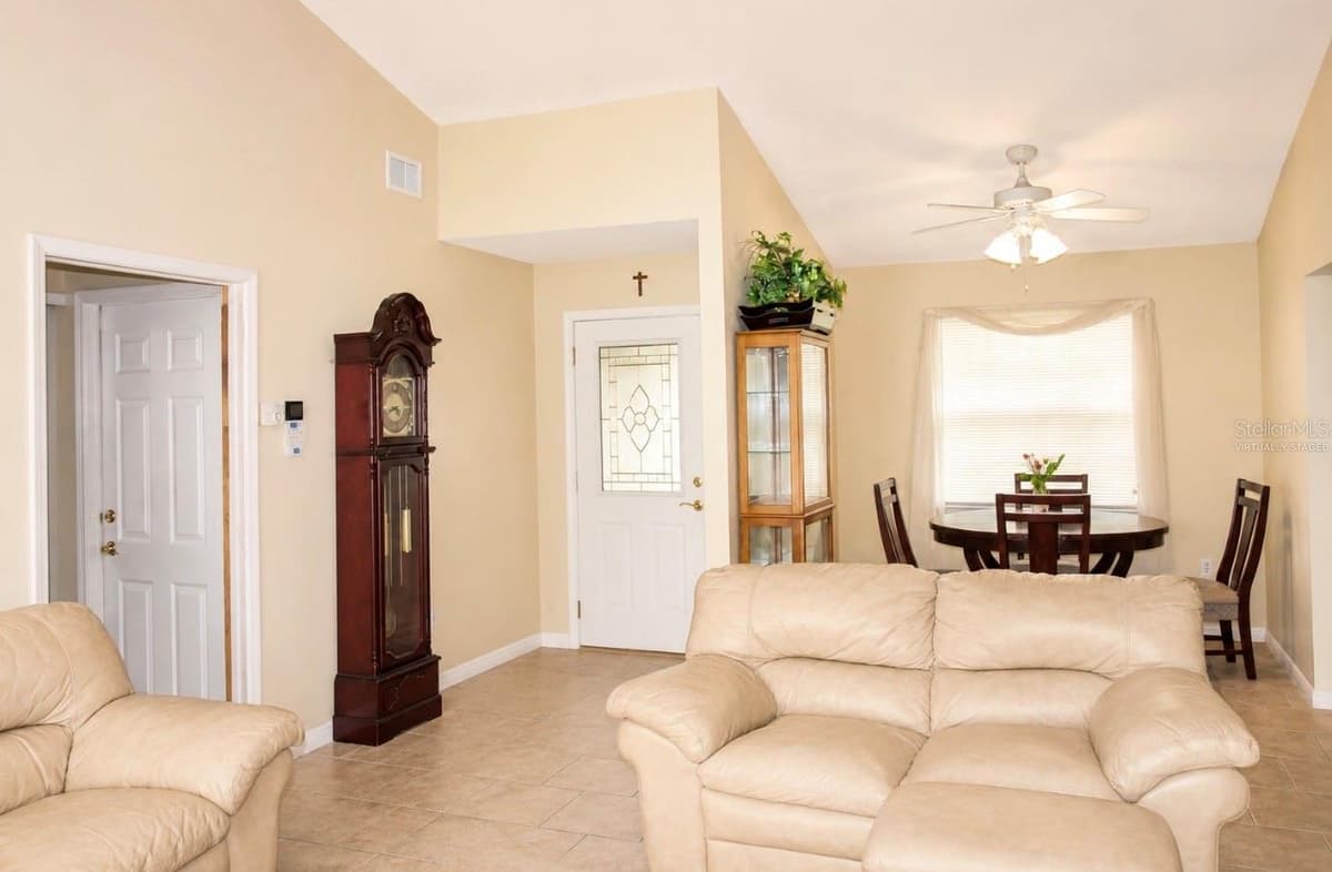 7717 MITCHELL RANCH ROAD — photo 4 of 14