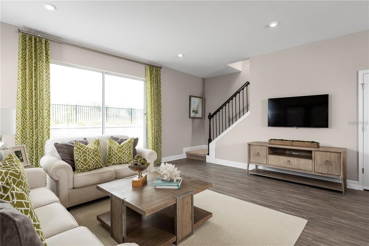 6712 CEDAR LANDING CIRCLE — photo 3 of 9