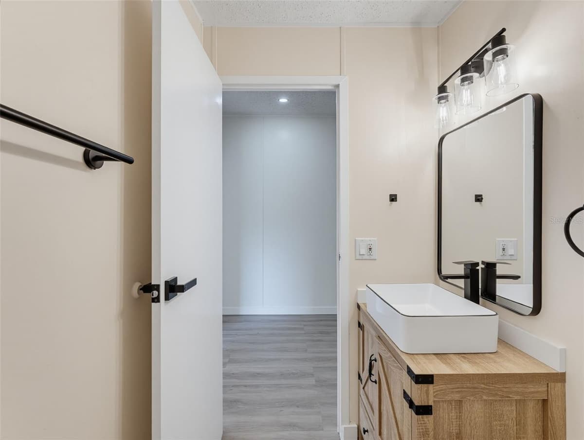 11106 FERNWAY LANE — photo 32 of 43