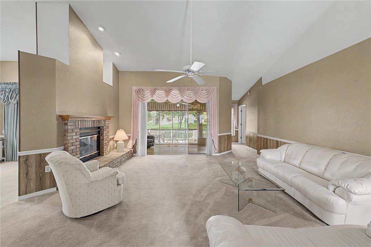 2317 SCENIC HILL DRIVE — photo 11 of 75