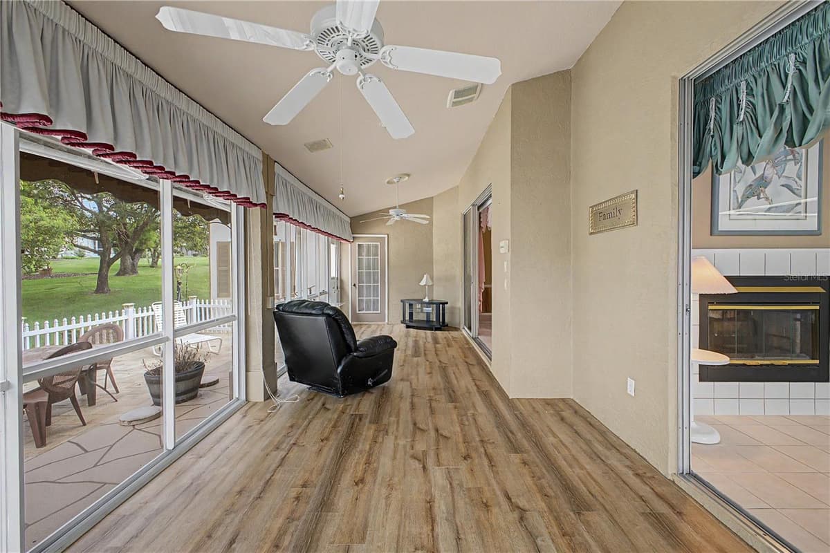 2317 SCENIC HILL DRIVE — photo 49 of 75