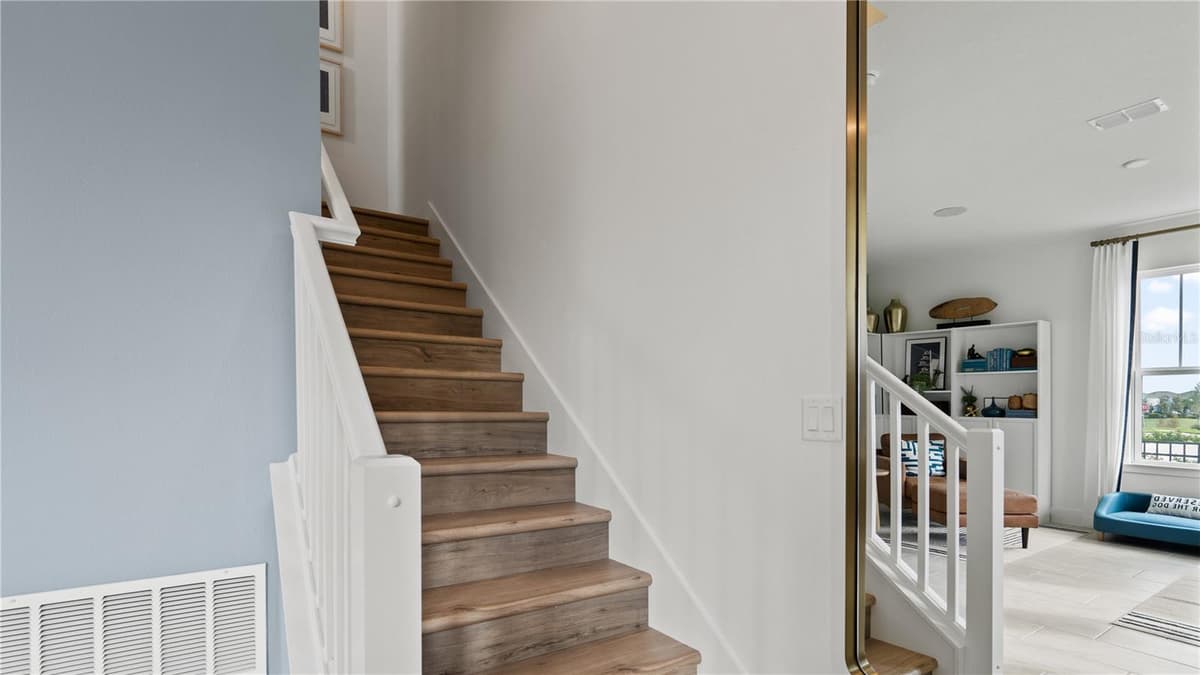 15153 GROVESIDE ROAD — photo 9 of 45