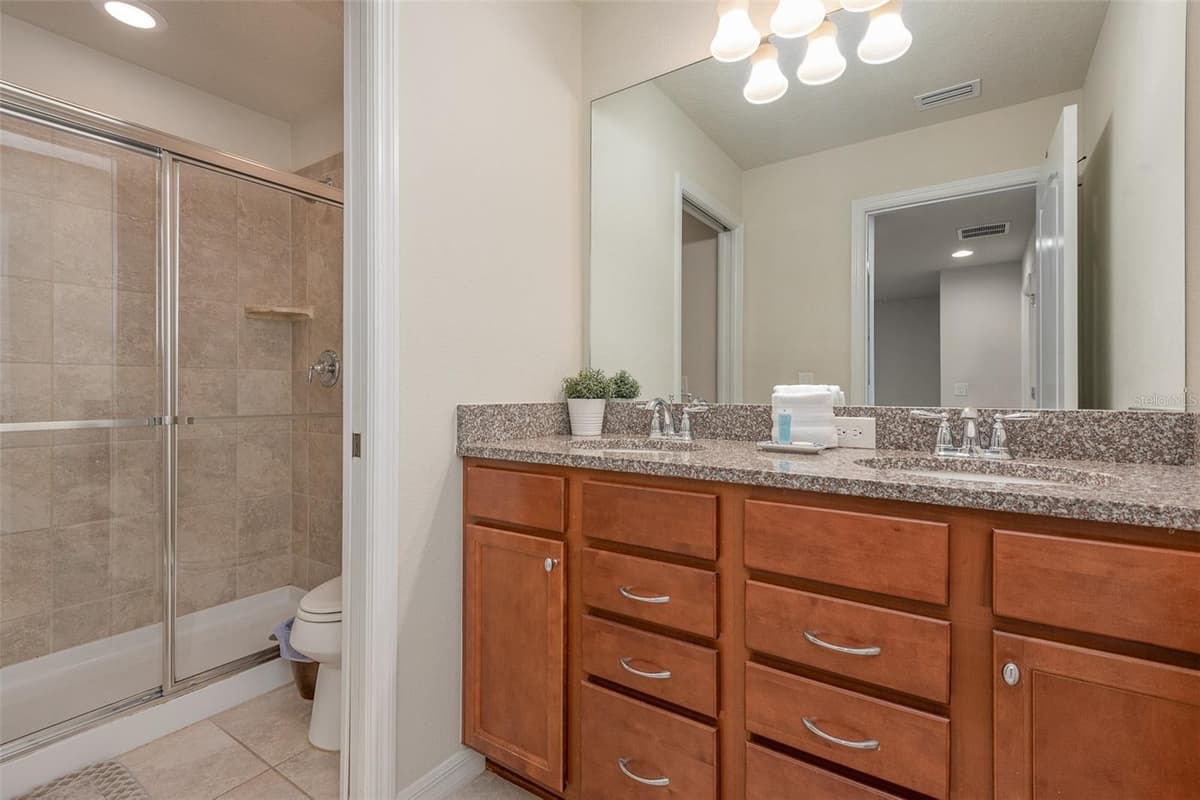 9025 RHODES STREET — photo 28 of 36