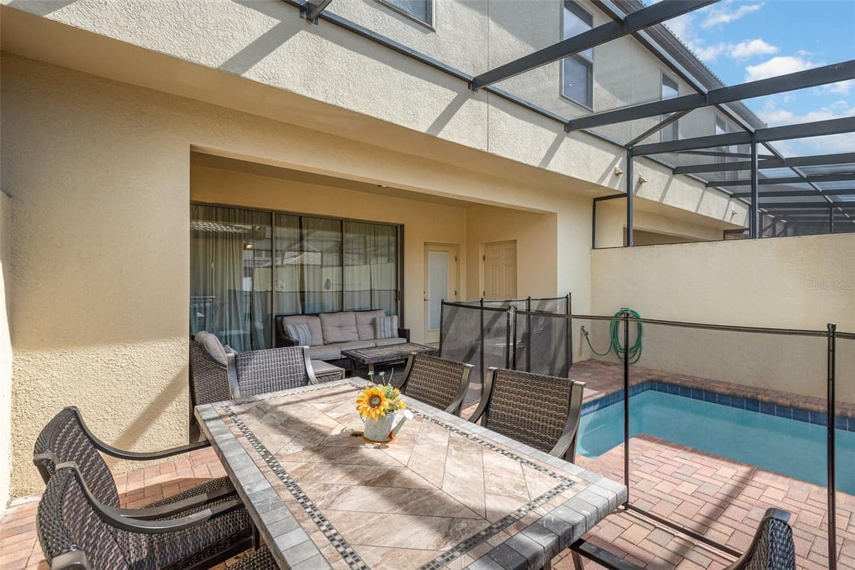 9025 RHODES STREET — photo 32 of 36
