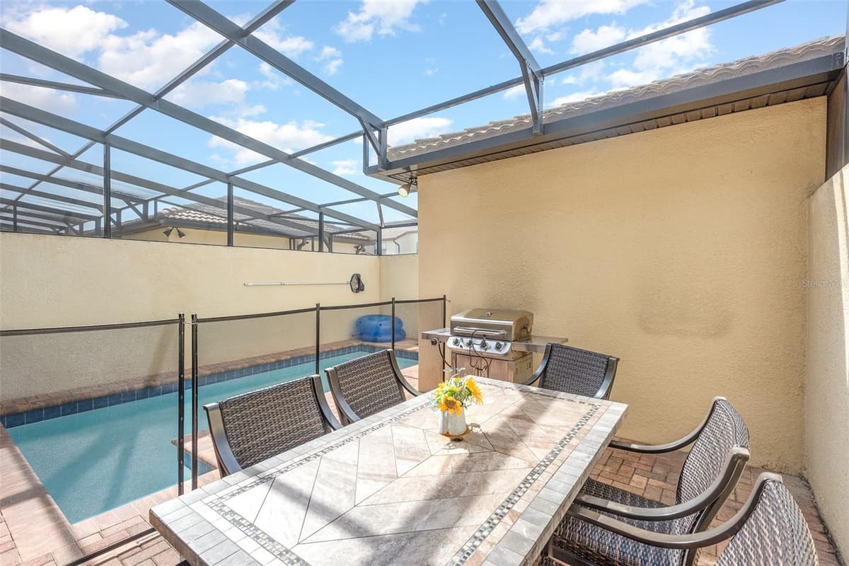 9025 RHODES STREET — photo 31 of 36
