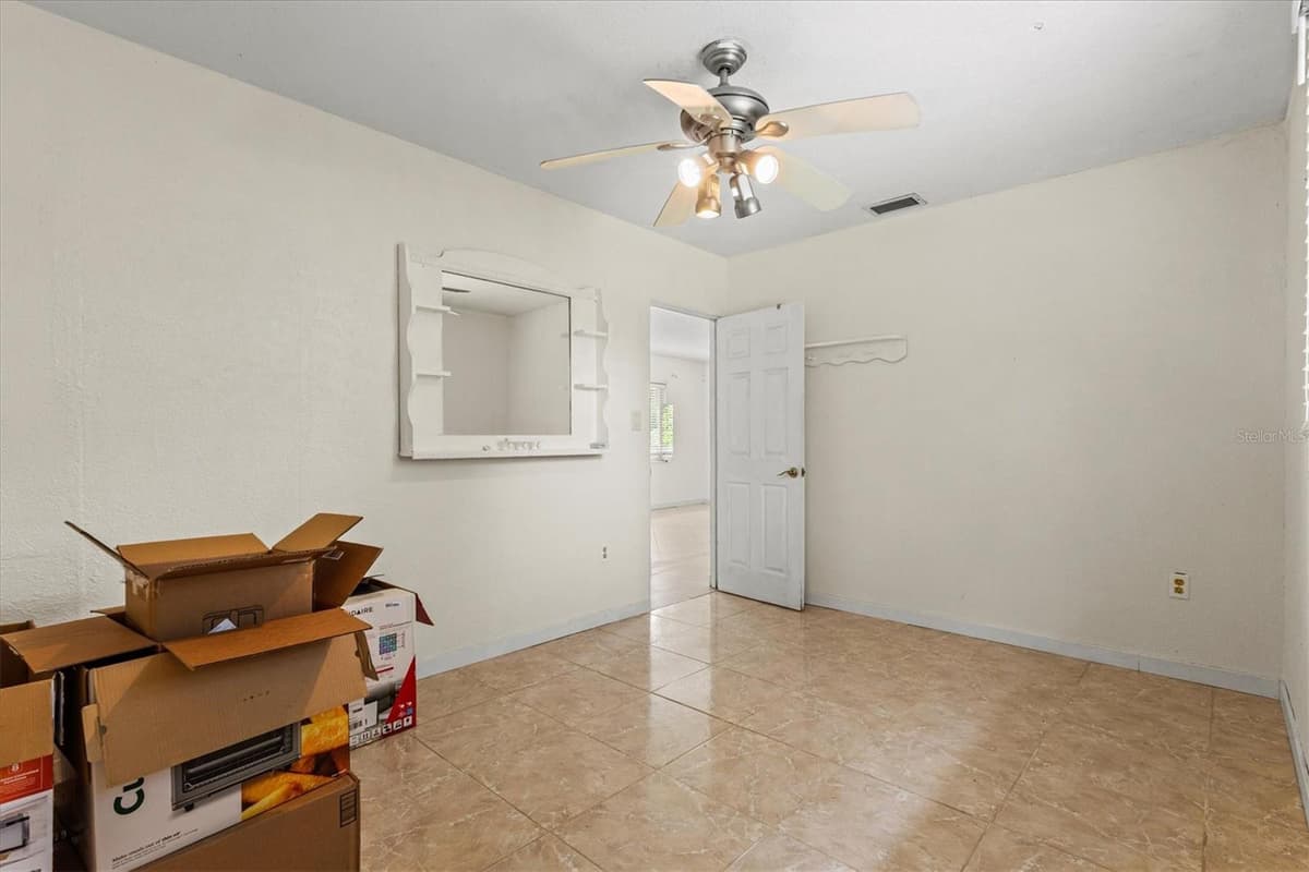 507 PINEWOOD AVENUE — photo 33 of 64