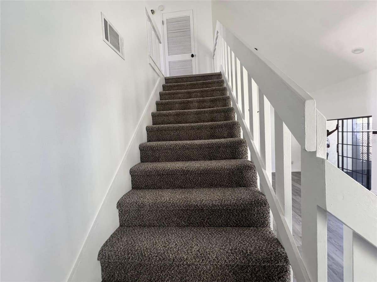 2207 KARL STREET — photo 7 of 20