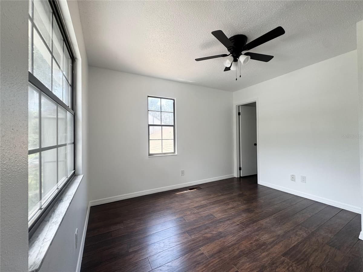 2207 KARL STREET — photo 9 of 20