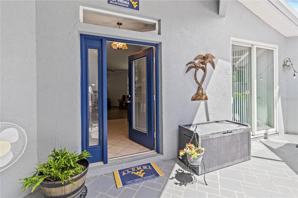 3007 BELLFLOWER WAY — photo 7 of 45