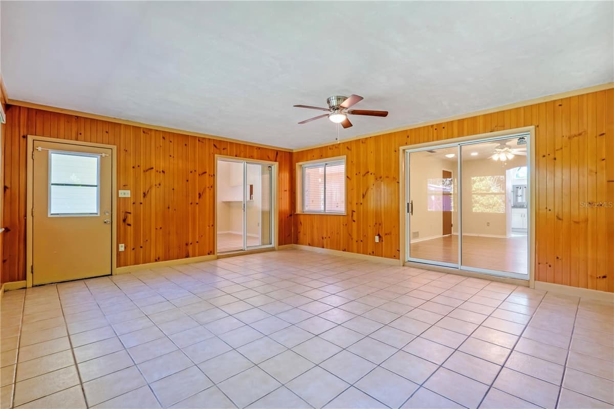 5812 NOB HILL BOULEVARD — photo 19 of 28
