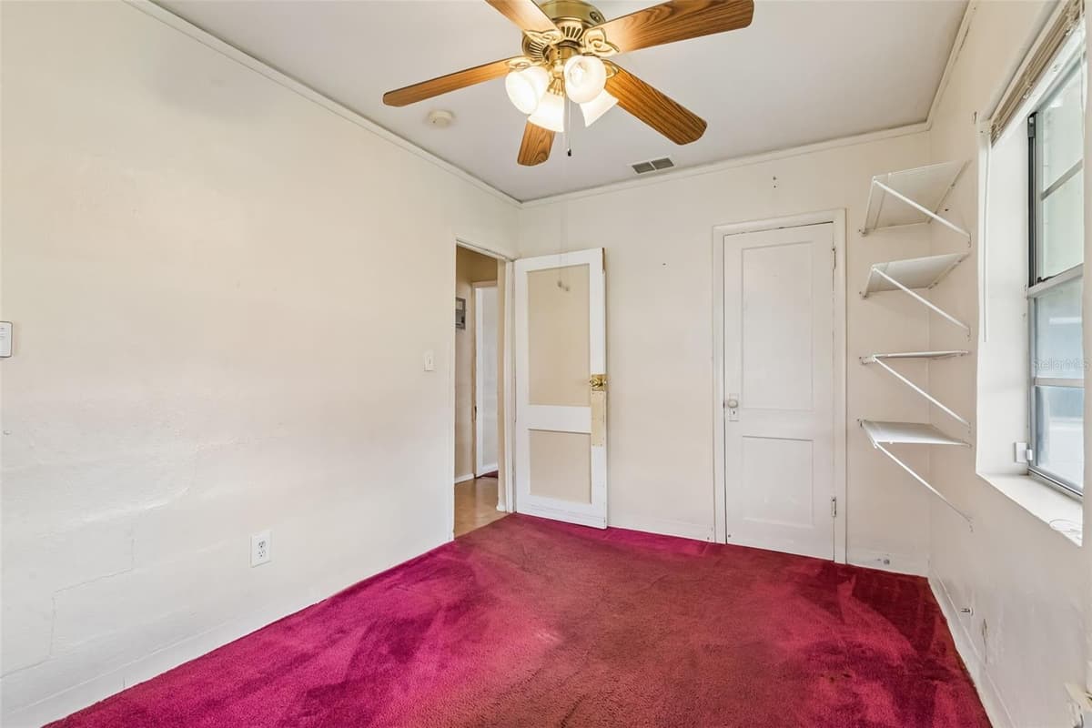 918 GOLDWYN AVENUE — photo 6 of 21