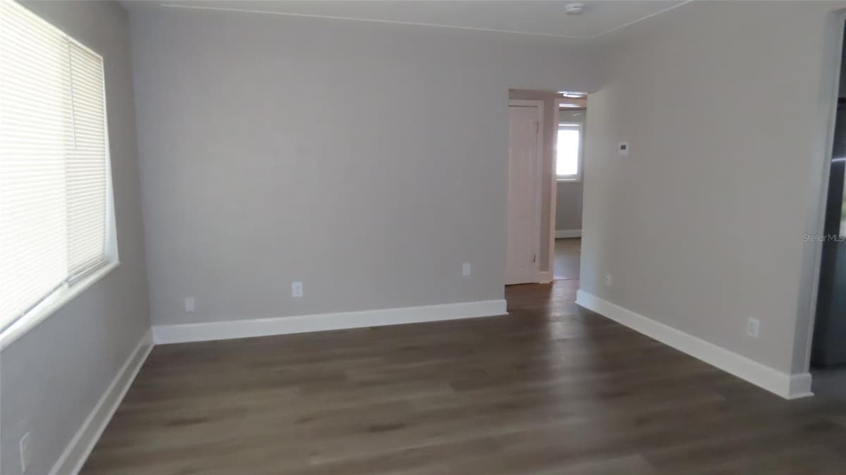 4594 17TH AVENUE — photo 8 of 24