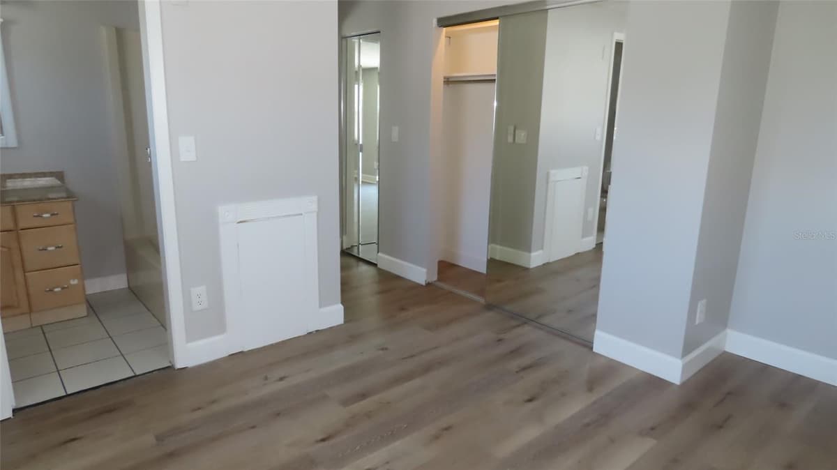 4594 17TH AVENUE — photo 17 of 24