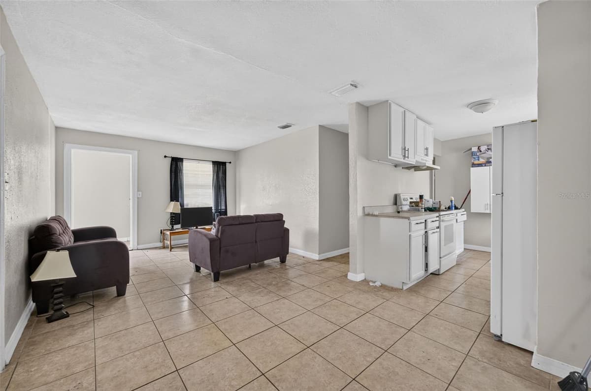 18 EATON STREET — photo 21 of 29