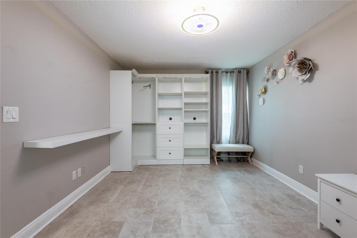 1944 ELAINE DRIVE — photo 15 of 31