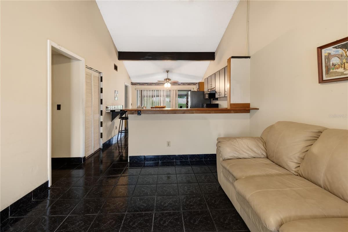 8584 BRIAR GROVE CIRCLE — photo 3 of 25