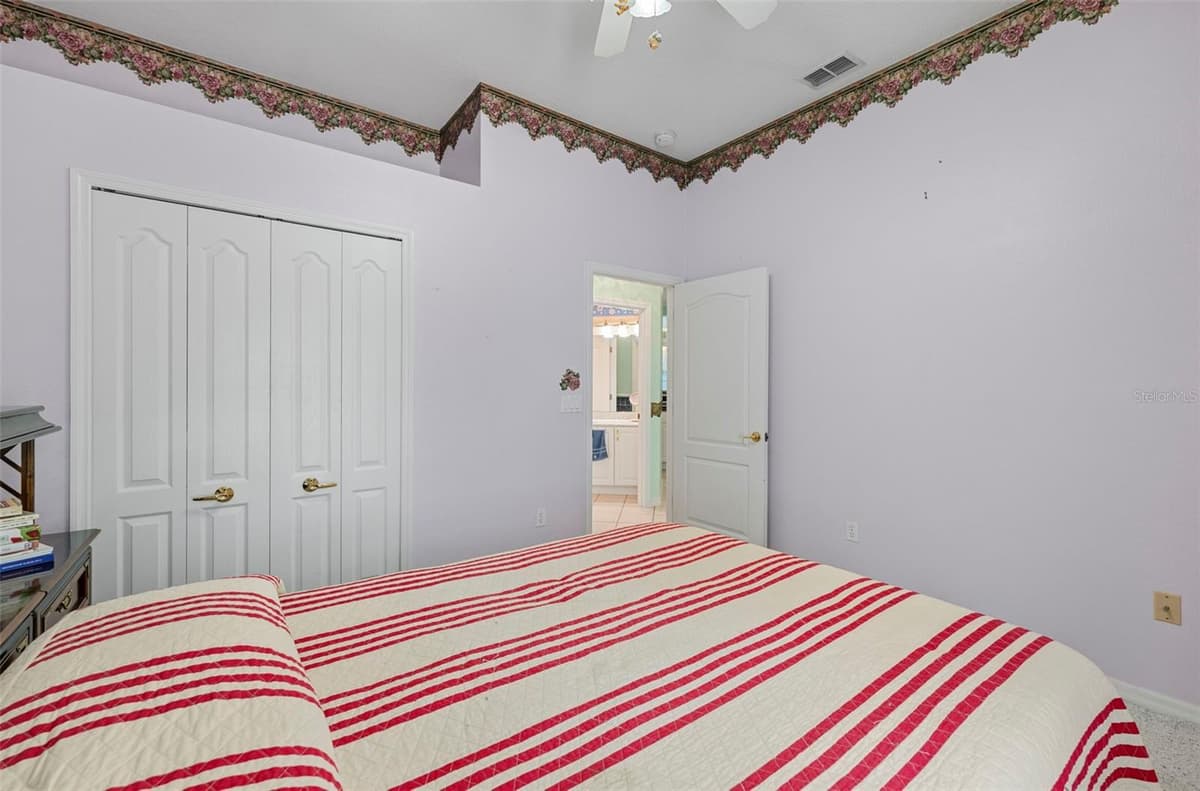 52 BUTTONWORTH DRIVE — photo 27 of 55