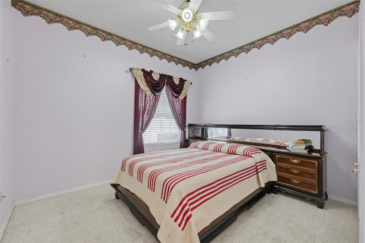 52 BUTTONWORTH DRIVE — photo 26 of 55