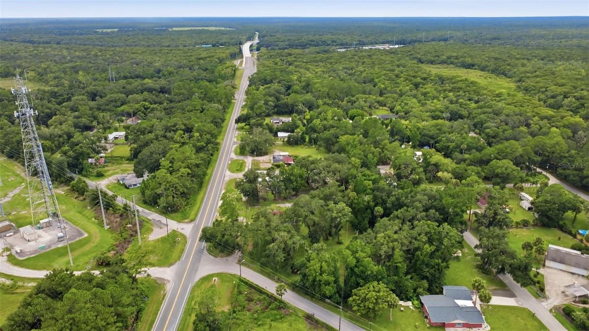 2819 STATE ROAD 44 — photo 11 of 29