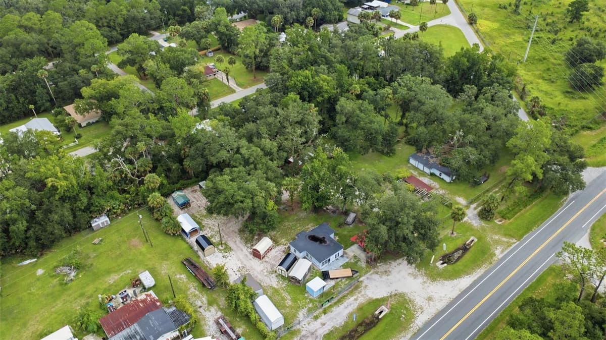 2819 STATE ROAD 44 — photo 10 of 29