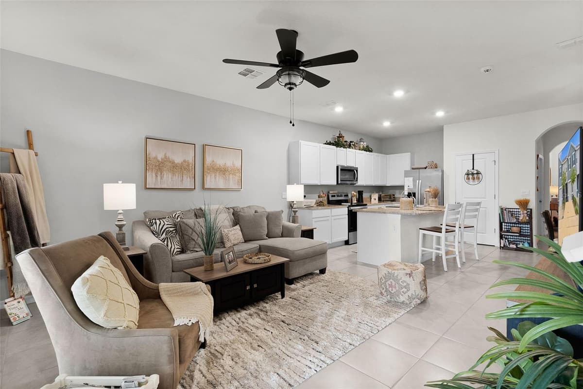 5365 PINECONE COURT — photo 8 of 46