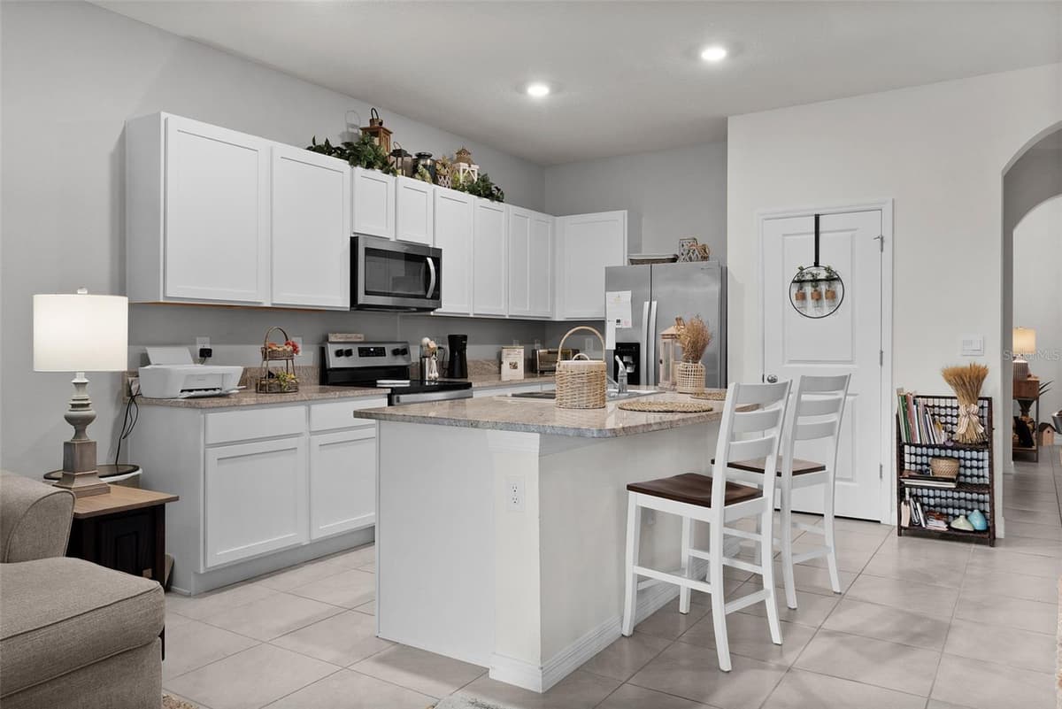 5365 PINECONE COURT — photo 11 of 46
