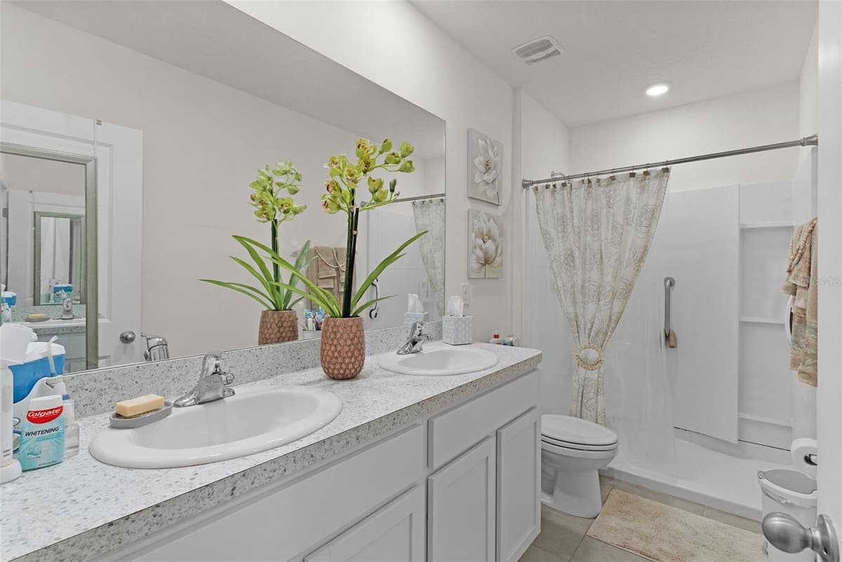 5365 PINECONE COURT — photo 29 of 46