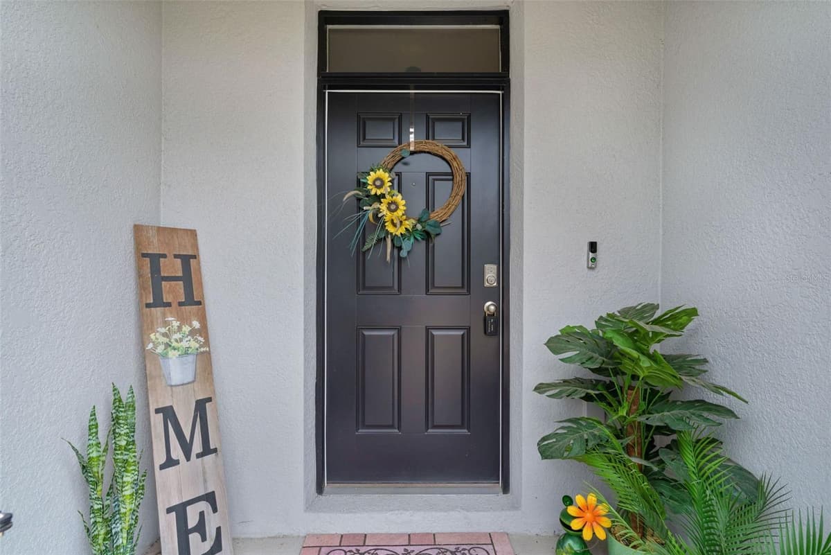 5365 PINECONE COURT — photo 4 of 46