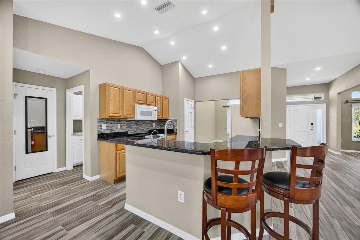 25900 AYSEN DRIVE — photo 12 of 39