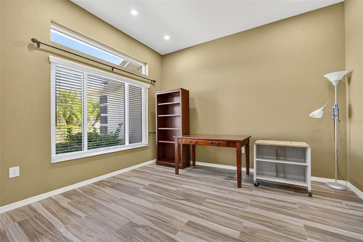 25900 AYSEN DRIVE — photo 5 of 39