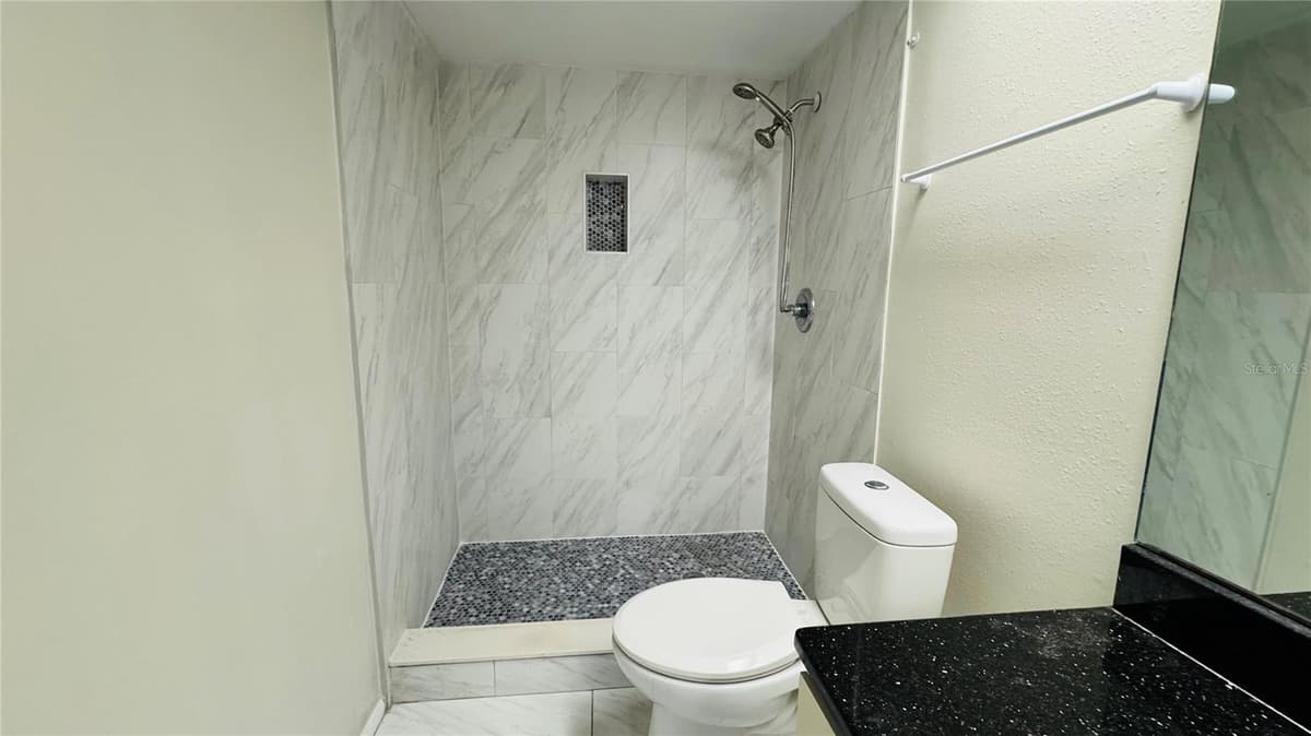 4415 PINEBARK AVENUE — photo 19 of 23