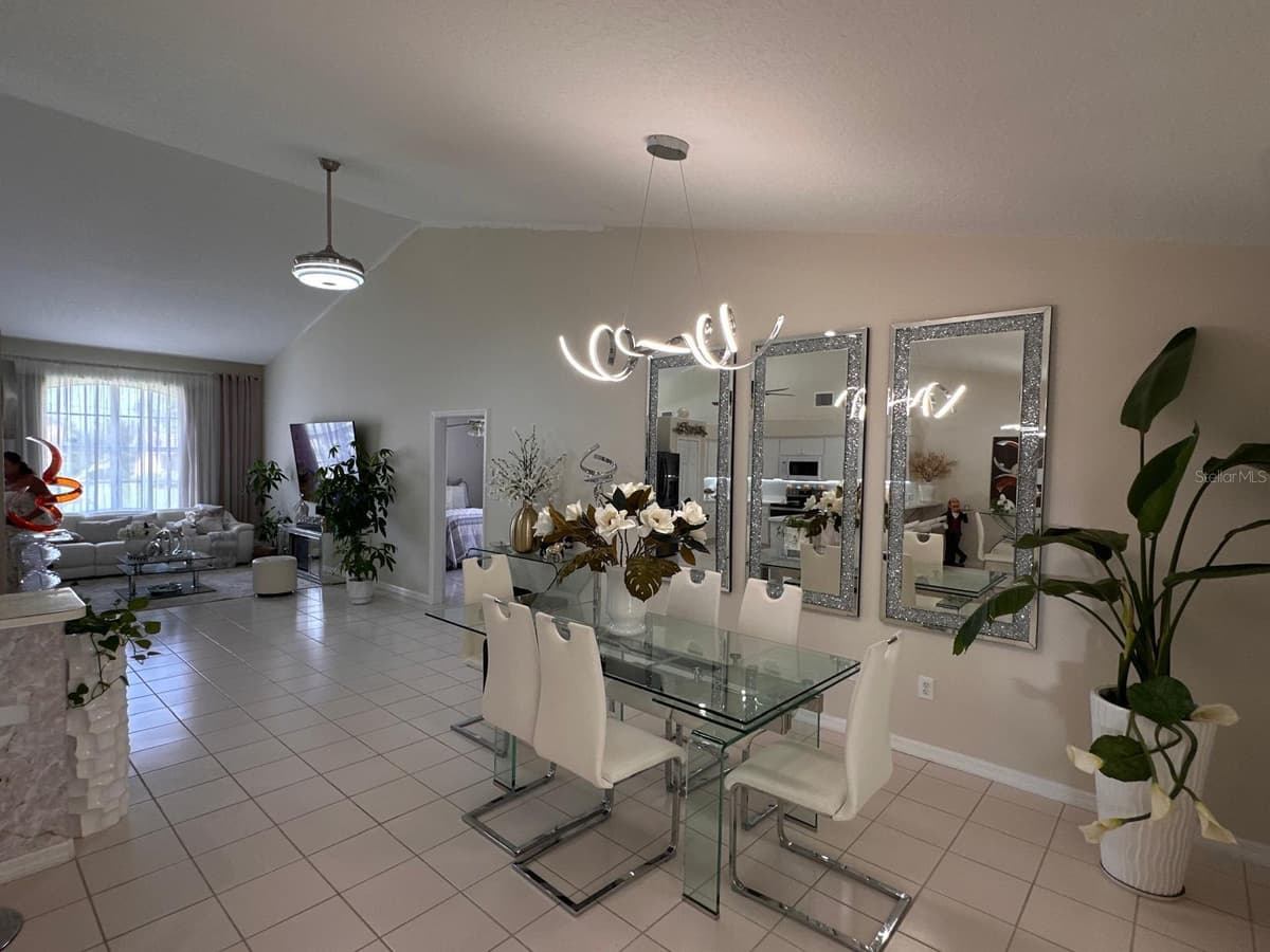 2723 SUNSET DRIVE — photo 16 of 74
