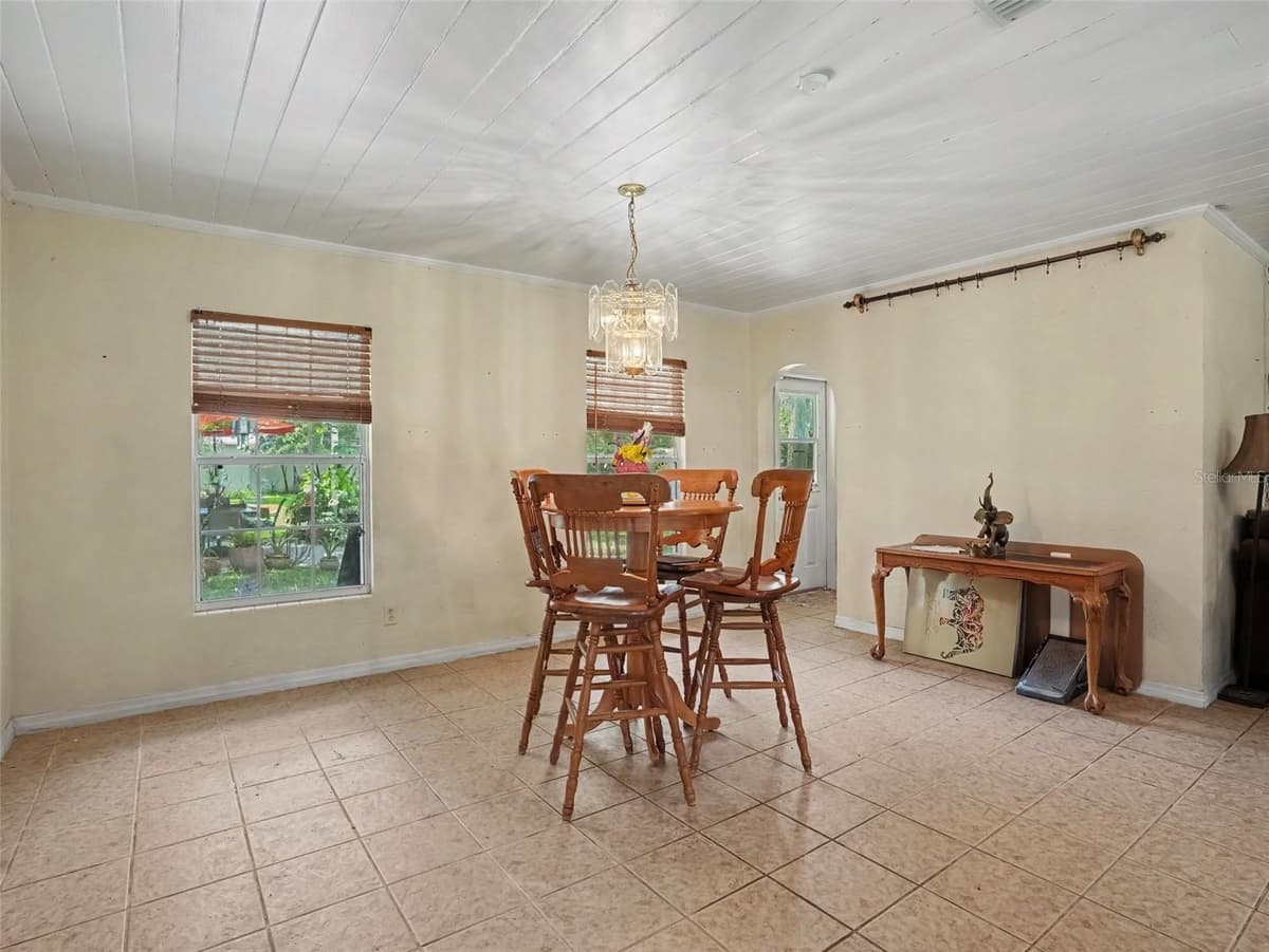 3300 BAILEY ROAD — photo 8 of 23