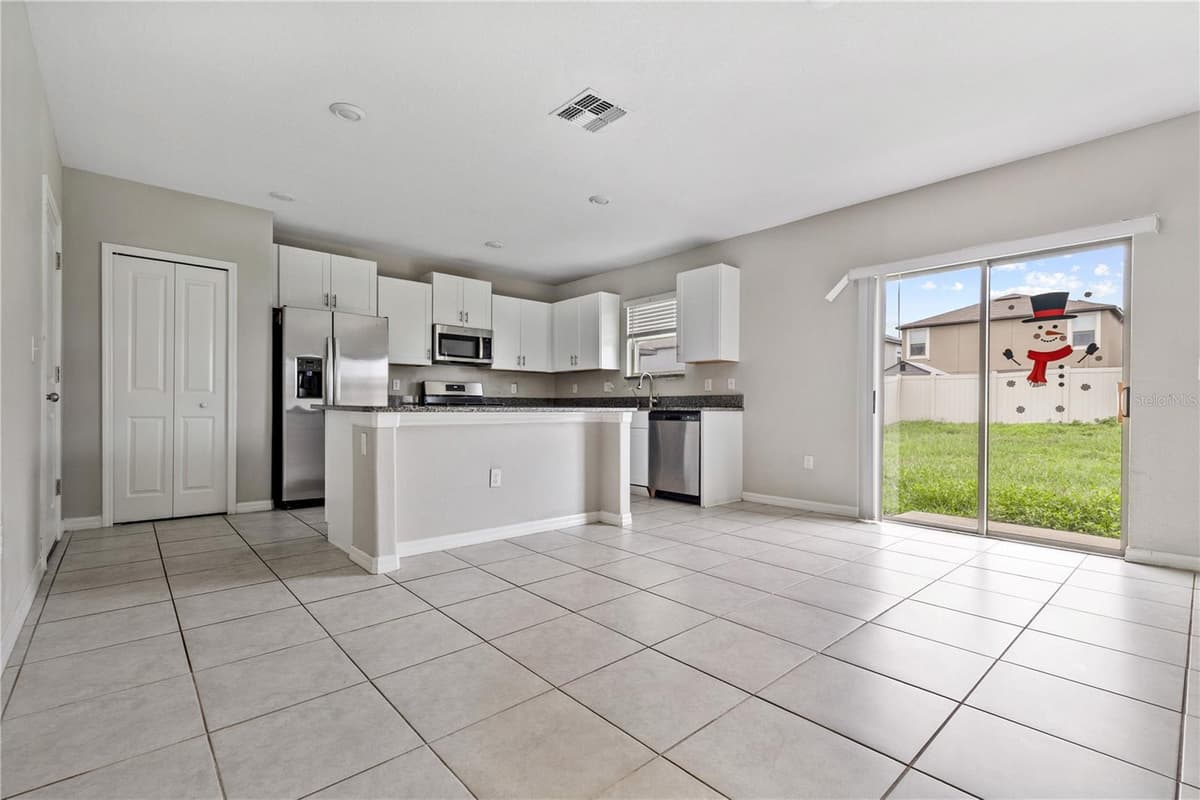 9413 CHANNING HILL DRIVE — photo 10 of 36