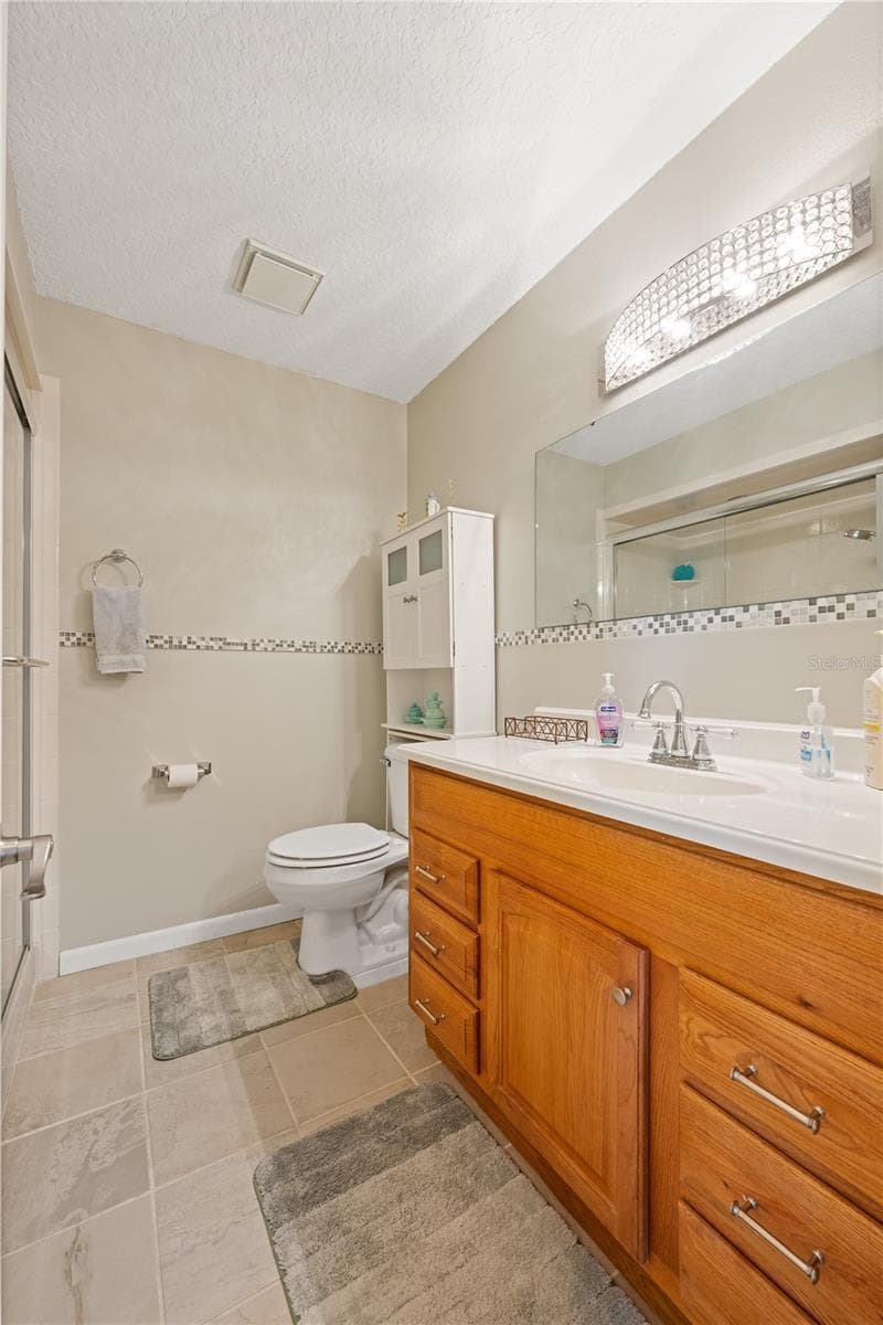 415 HIAWATHA AVENUE — photo 12 of 30