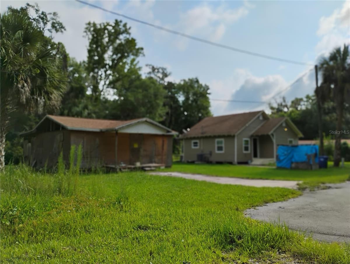 765 6TH TERRACE — photo 26 of 31