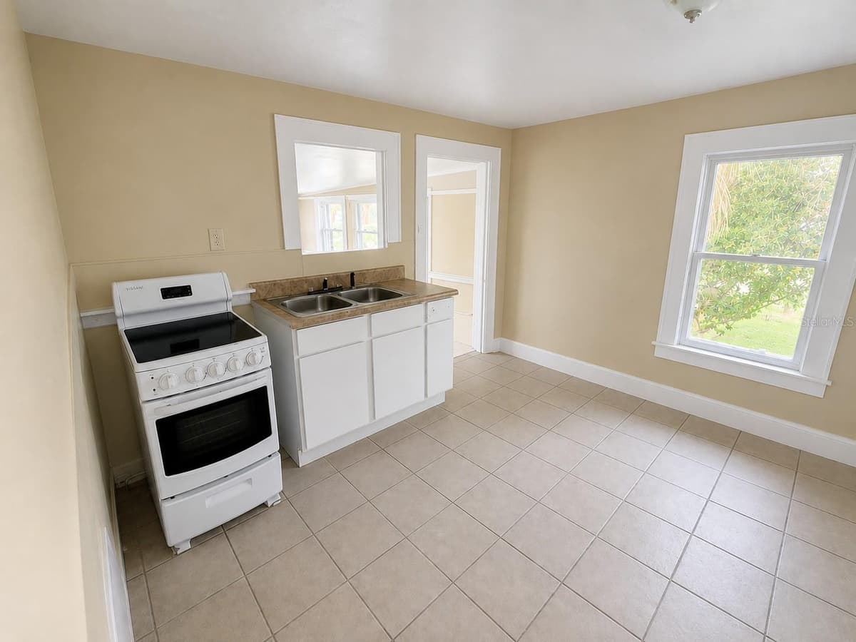 308 PENINSULA DRIVE — photo 6 of 13