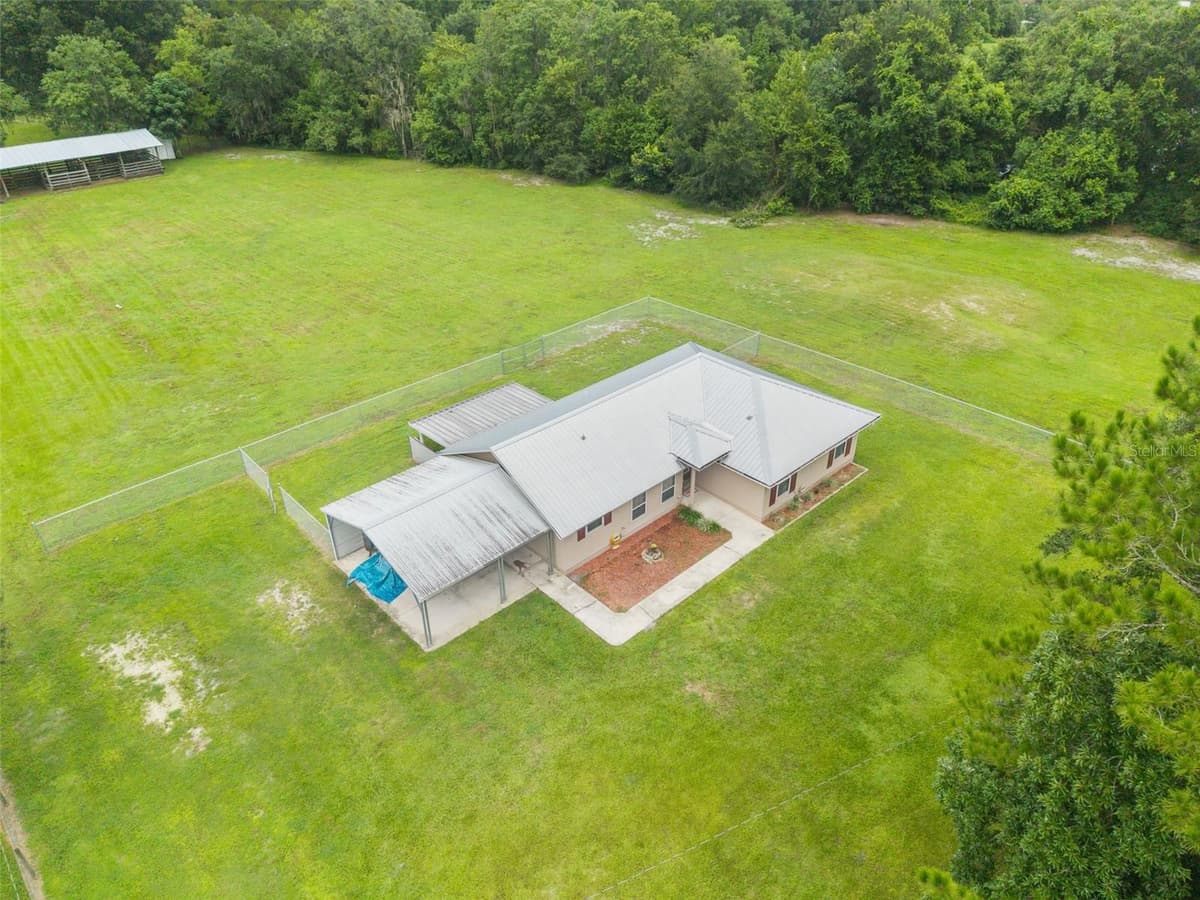 121 GECK ROAD — photo 42 of 46