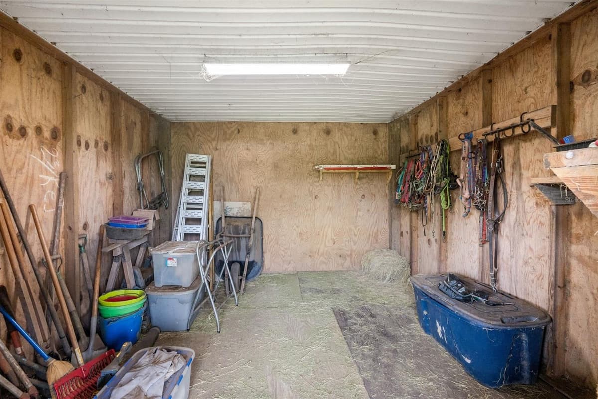 121 GECK ROAD — photo 35 of 46