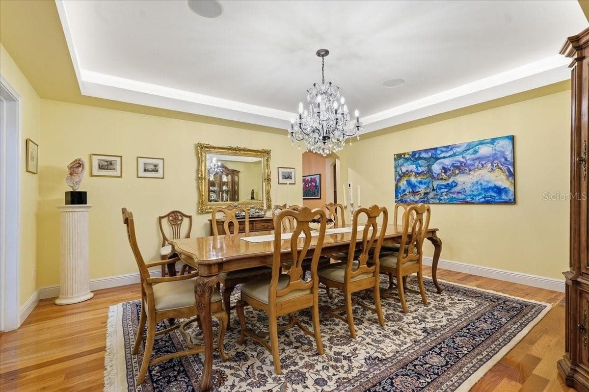 89 MARTINIQUE AVENUE — photo 14 of 42