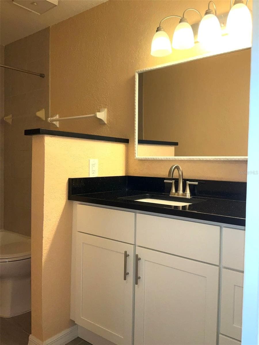 3014 ANTIQUE OAKS CIRCLE — photo 10 of 29
