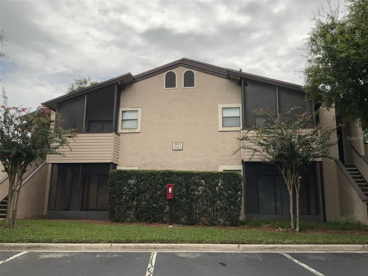3014 ANTIQUE OAKS CIRCLE — photo 16 of 29