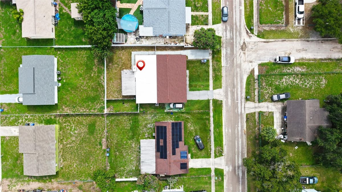 7018 GLENVIEW DRIVE — photo 41 of 44